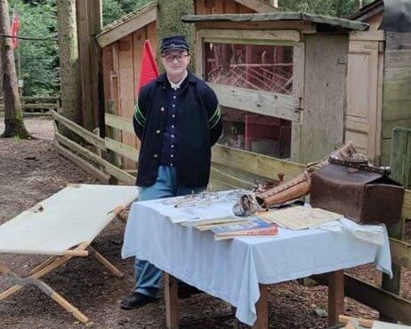 Davie Lawson im Wald