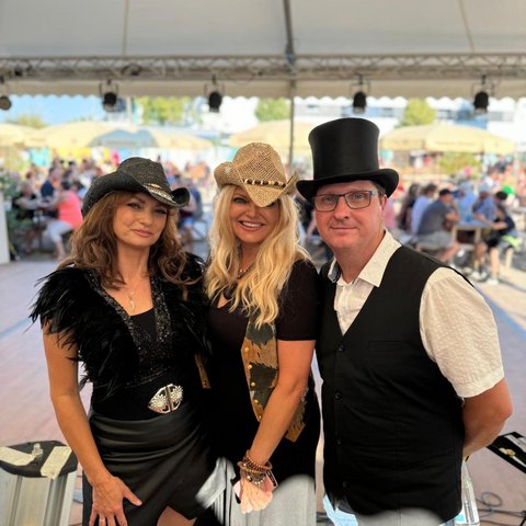 Dukes & Angels