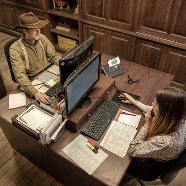 Arbeitsplatz mit Cowboy-Flair